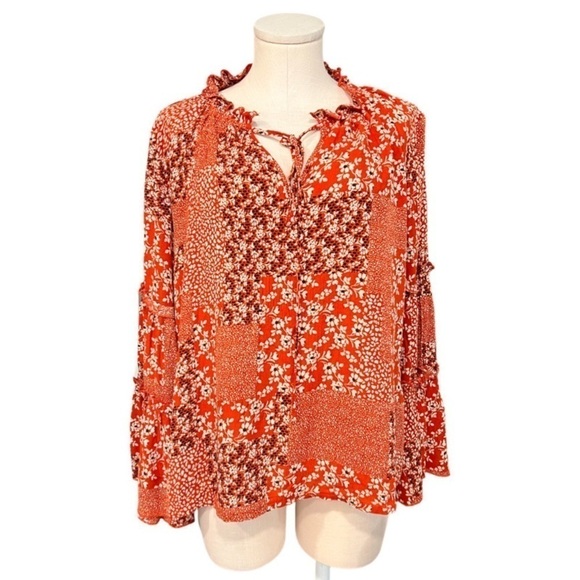 ANDTHEWHY red peasant patchwork floral top with ties at neck - Picture 1 of 11
